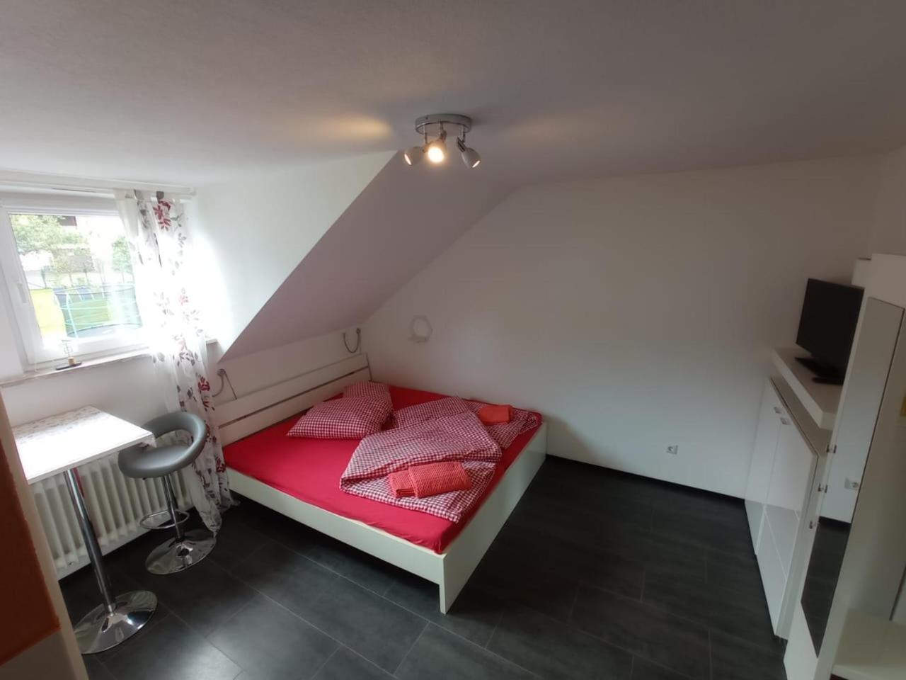 Appartamento Weingut Im Moselkrampen Ellenz-Poltersdorf Esterno foto